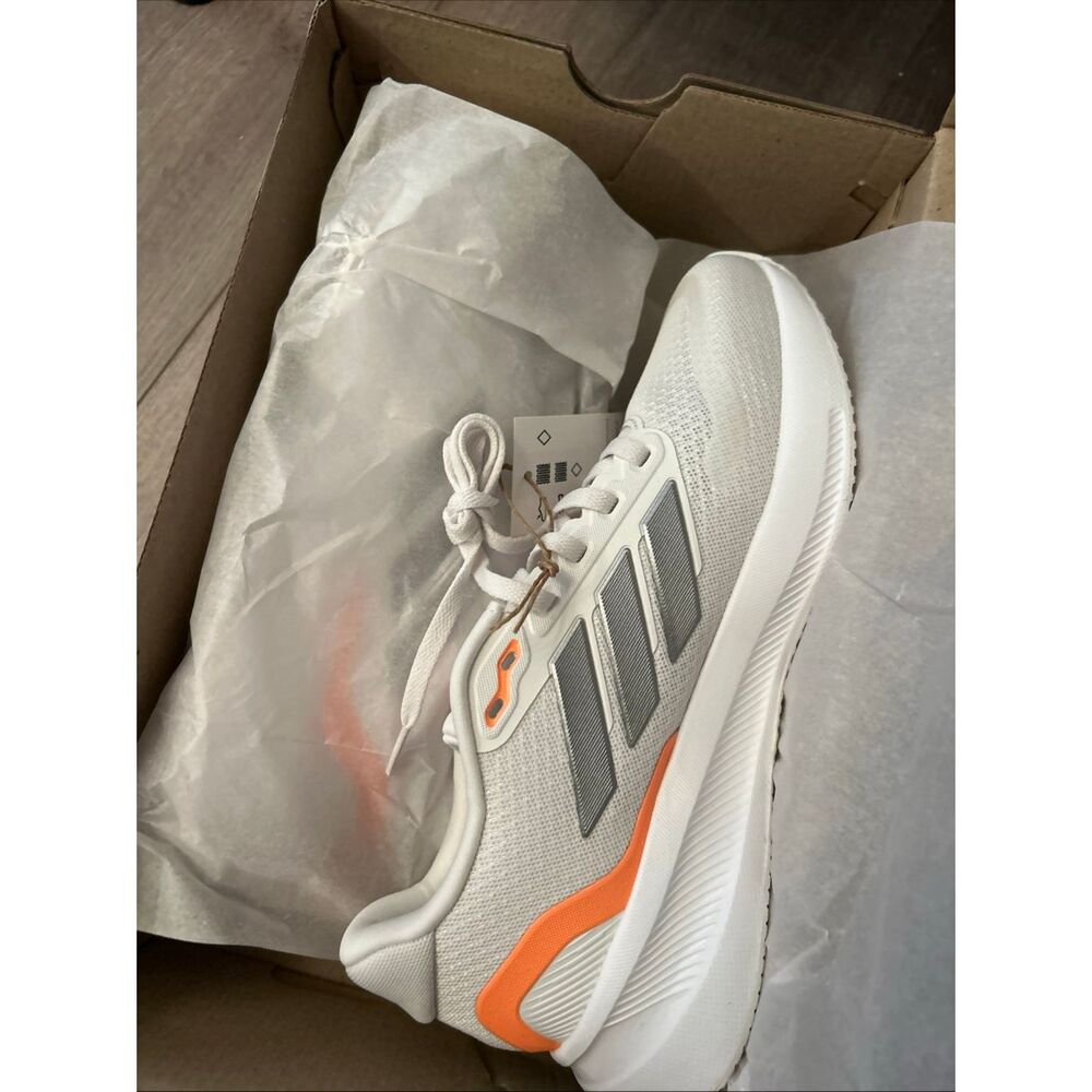 Adidas Woman's Athleisure adidas Runfalcon 5 Running Shoe size 6.5 comfy - Picture 4 of 7